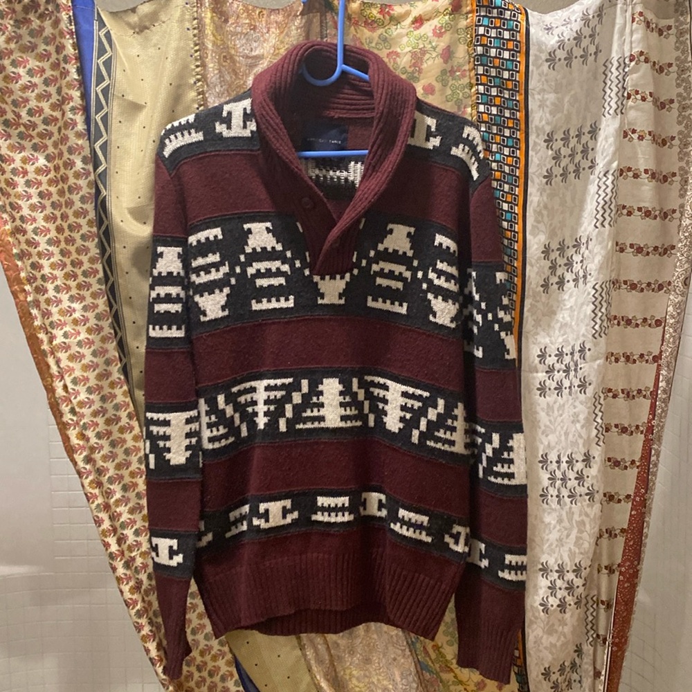American Eagle Sweater